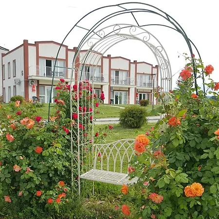 апартаментен туристически комплекс аква терми Здравен курорт *