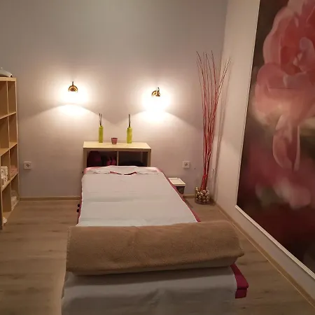 апартаментен туристически комплекс аква терми *