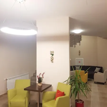 апартаментен туристически комплекс аква терми Здравен курорт *