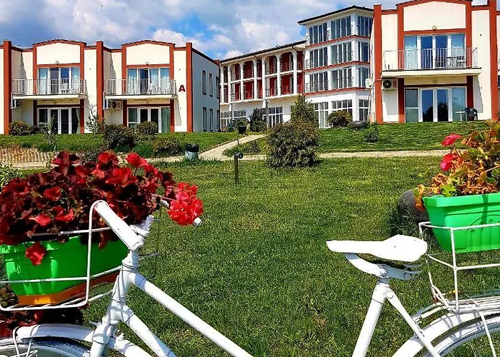 Θέρετρο апартаментен туристически комплекс аква терми Krasnovo